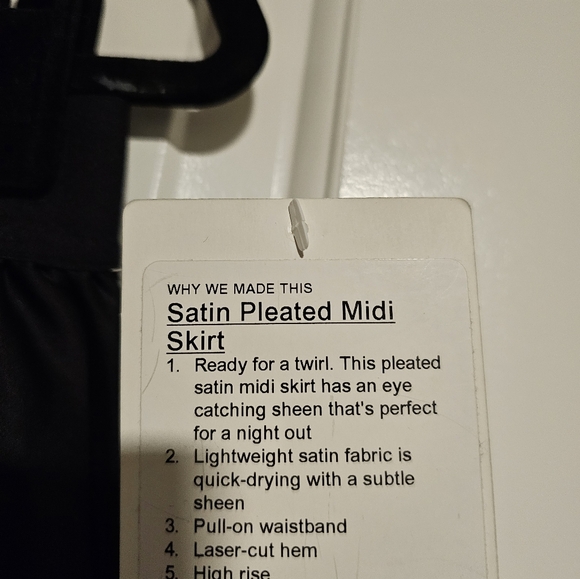 NWT Lululemon Pleated Black Satin Midi Skirt - Picture 3 of 3